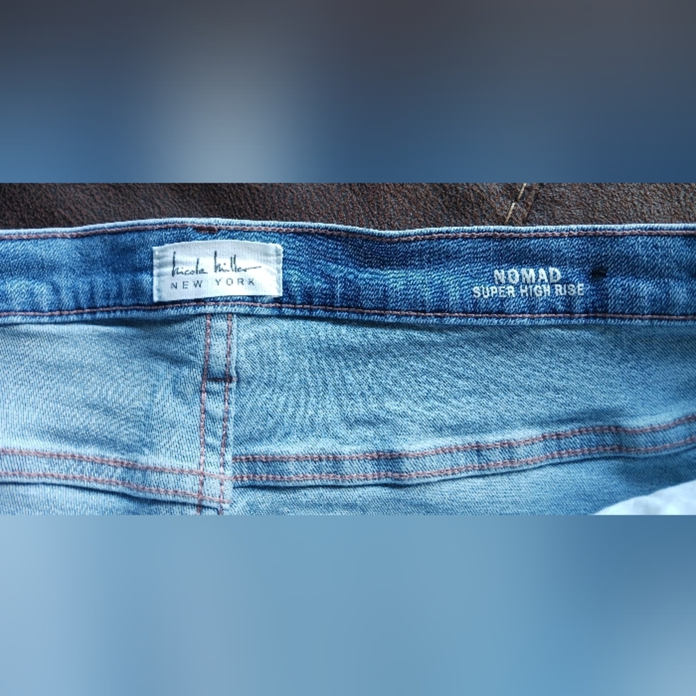 Nicole Miller Nomad Stretch Shorts Size 14 EUC - Picture 5 of 6